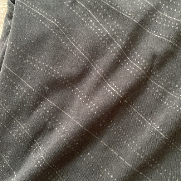 Classy black top - Picture 4 of 4